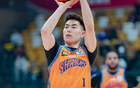 李添榮高效得分，18分并列全隊(duì)最高，10中7，三分7中4！