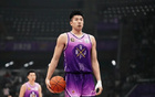 CBA新排名：山西逼近榜首，3-10名競(jìng)爭(zhēng)激烈，北控落后，同曦占優(yōu)。