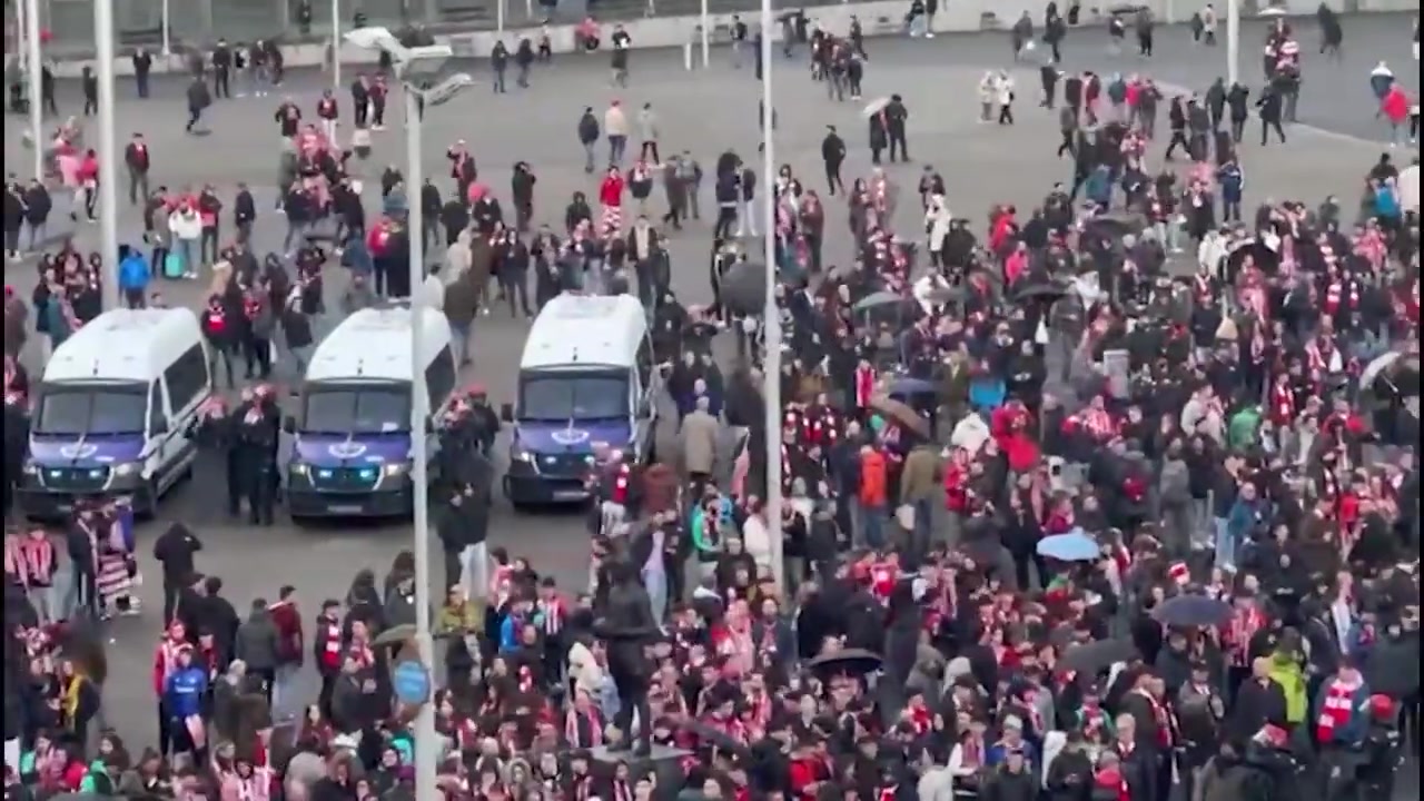 火爆！畢爾巴鄂對陣羅馬比賽后發(fā)生沖突，11人在畢爾巴鄂被捕！