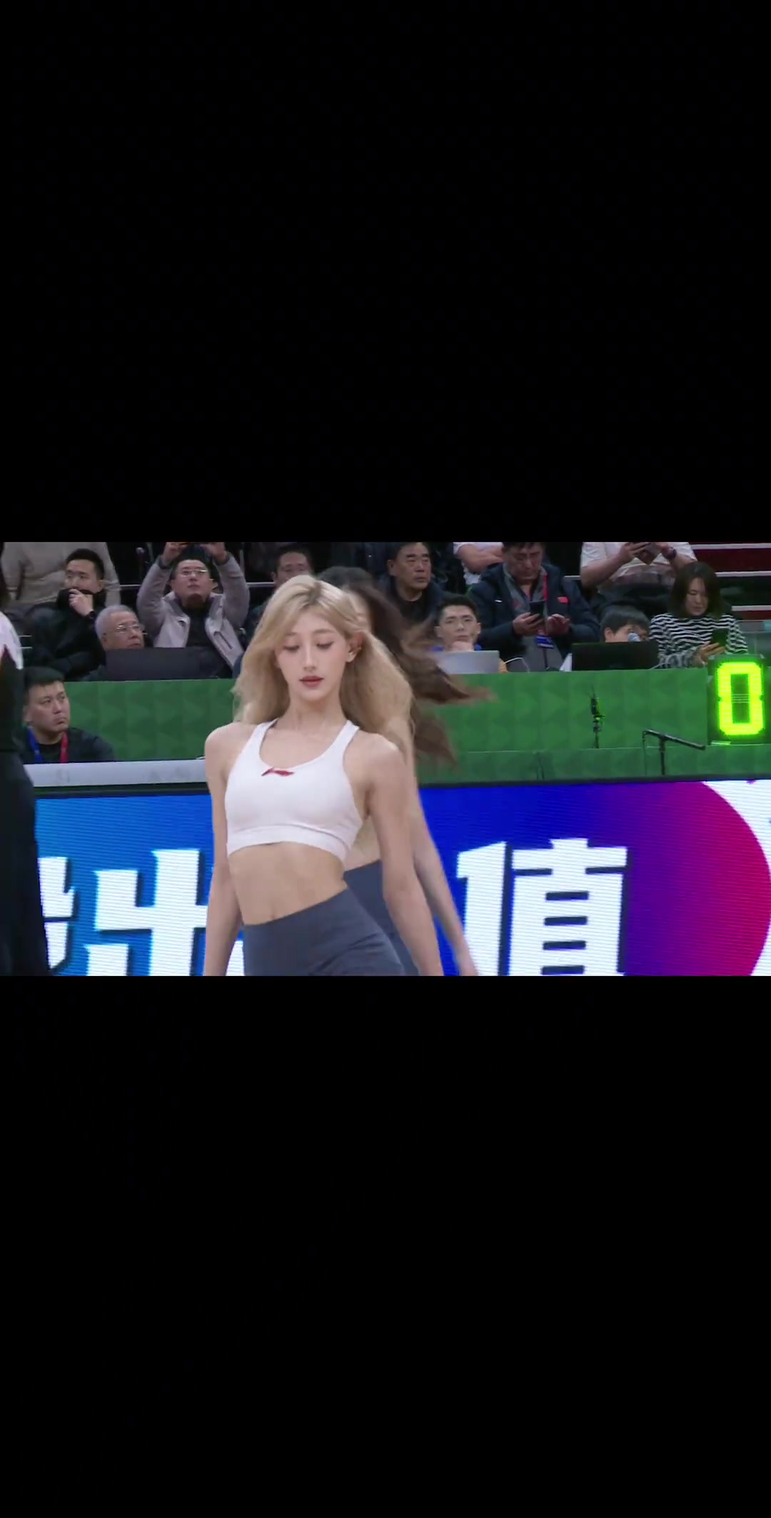 遼寧啦啦隊(duì)這瑜伽褲+性感舞蹈簡(jiǎn)直就是王炸