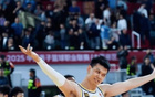 CBA沖突，許鐘豪肘擊張寧笑挑釁，賽后激怒球迷。