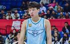 ESPN更新2025選秀榜，楊瀚森降77至80。