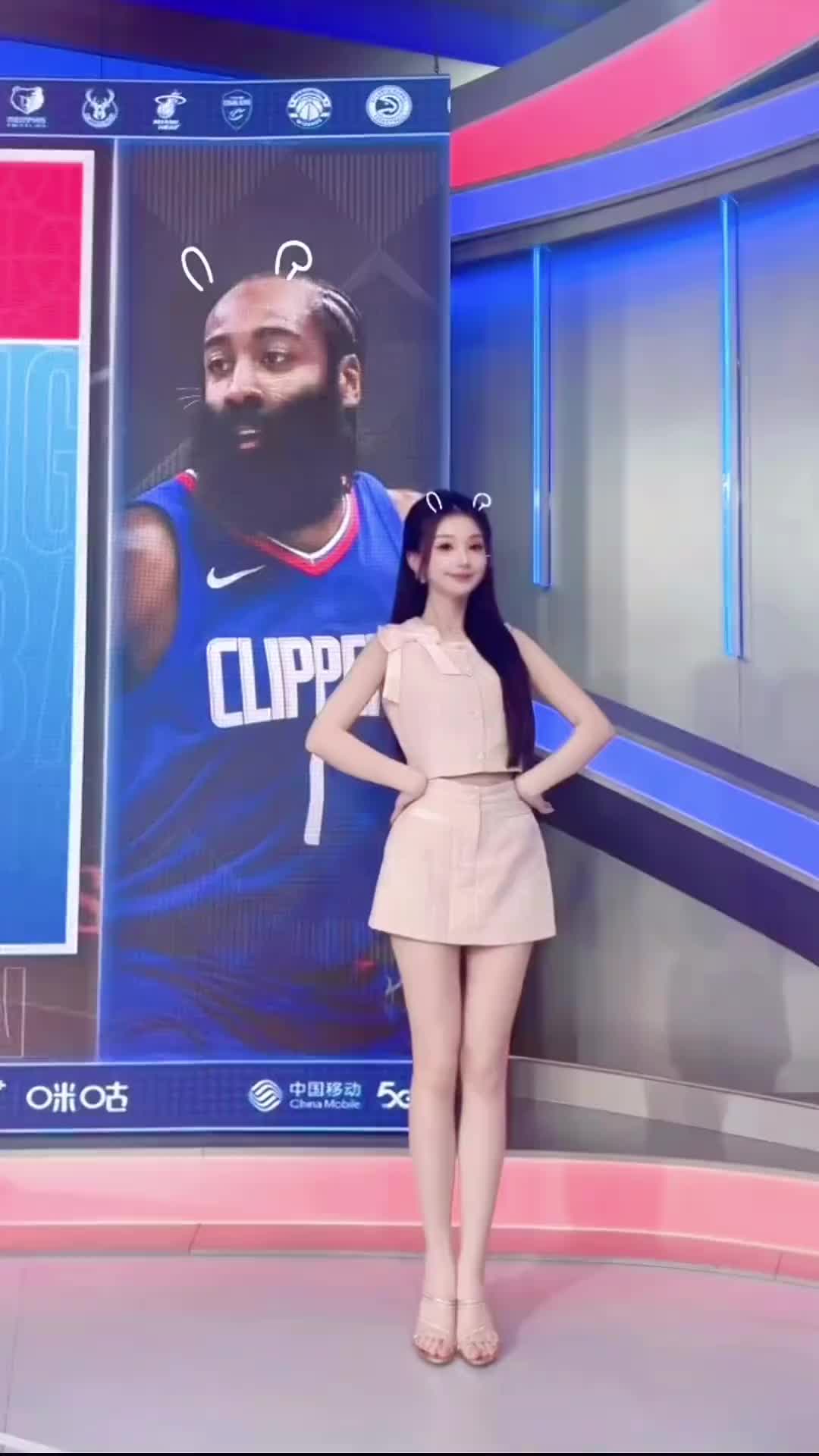 美女主播魏欣怡： 西部第六球迷在哪里？出戰(zhàn)成癮的登哥唯有敬意