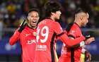 中超戰(zhàn)報(bào)：衛(wèi)冕冠軍失分，浙江大勝，云南3-4深圳。