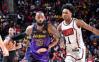 NBA東皇組合復(fù)仇火箭，哈登小卡雙殺魔術(shù)。