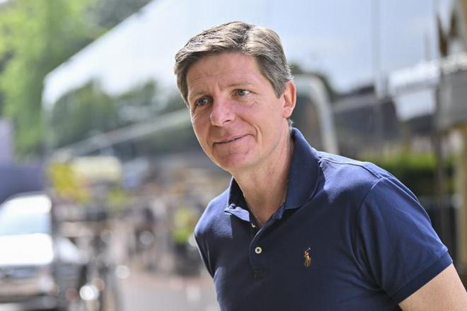 記者：萊比錫選帥考慮格拉斯納、弗蘭克等，非謝周三主帥羅爾首選。