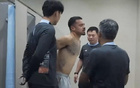 李可賽前扭腰拿鞋，梅州帶傷堅(jiān)持半場(chǎng)。