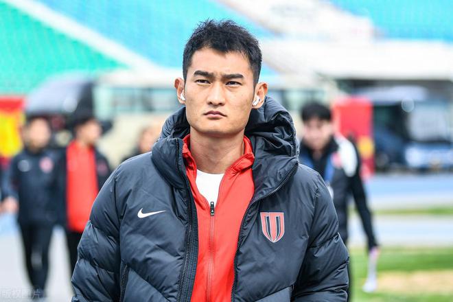 成都新援32歲遇挫，11場僅首戰(zhàn)一次，國腳曾一戰(zhàn)亞冠成名。