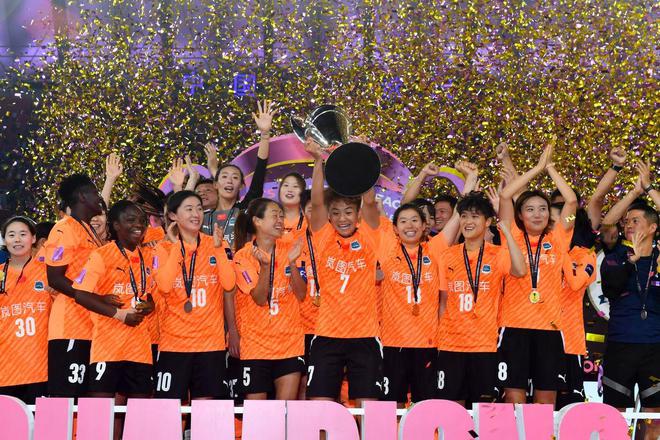 亞足聯(lián)主席祝賀武漢女足亞冠冠軍，感謝中國承辦賽事