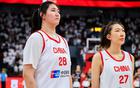 中國女籃大勝，一人失意僅得2分，球迷失望。