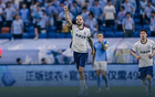 升至第9，三鎮(zhèn)逆戰(zhàn)新鵬城，帕拉西奧斯制勝，圖多連破門(mén)。