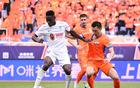 韓鵬亮相，泰山客戰(zhàn)大連英博，單場票最低60元。