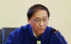 足壇反腐終審，王小平獲刑十年，判決震撼，不服者席位被踹。