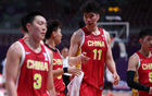 中國(guó)男籃大勝約旦24分，胡金秋、朱俊龍表現(xiàn)亮眼。胡金秋13+11，朱俊龍成奇兵。